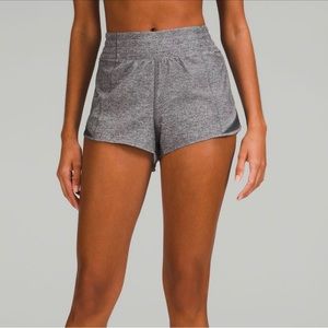 Hotty Hot High-Rise Short 2.5”